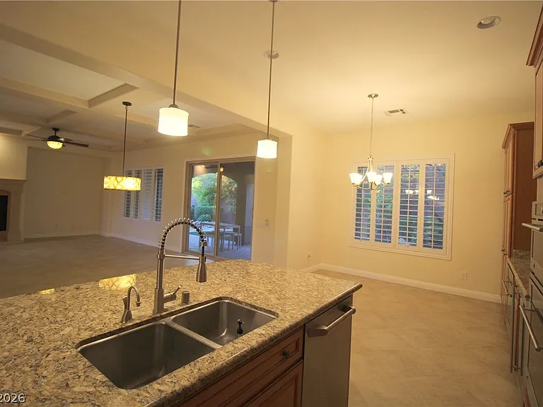 2812 Sisteron Ct — Photo 11