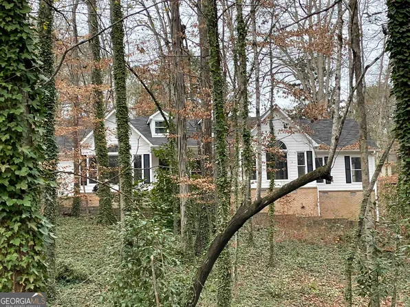 210 Huntington Ct, Macon, GA 31210