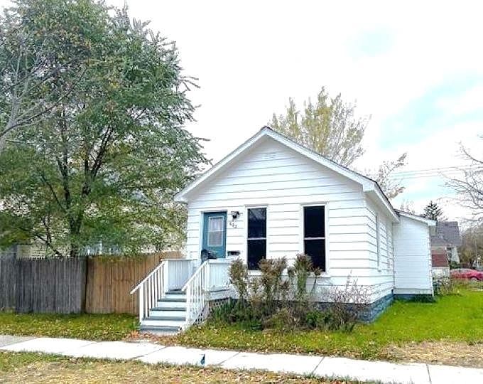 1st image of 602 Fitzhugh St