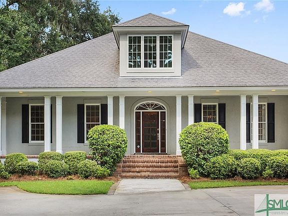 5th image of 4 Oak Glade Ct