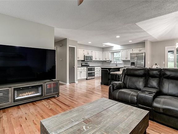 5th image of 10895 W 170th Ter