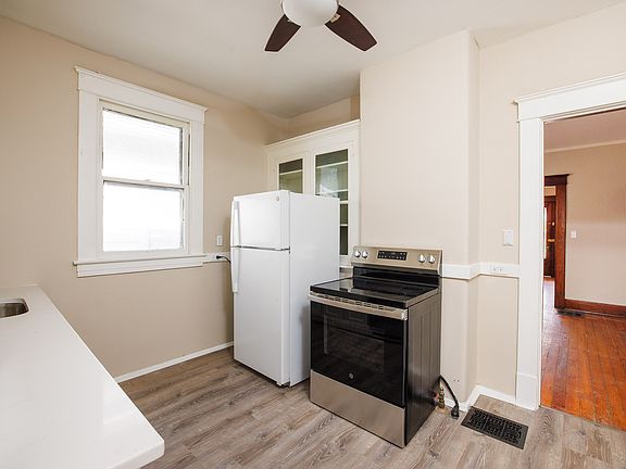 4th image of 1704 S Preston St APT 1
