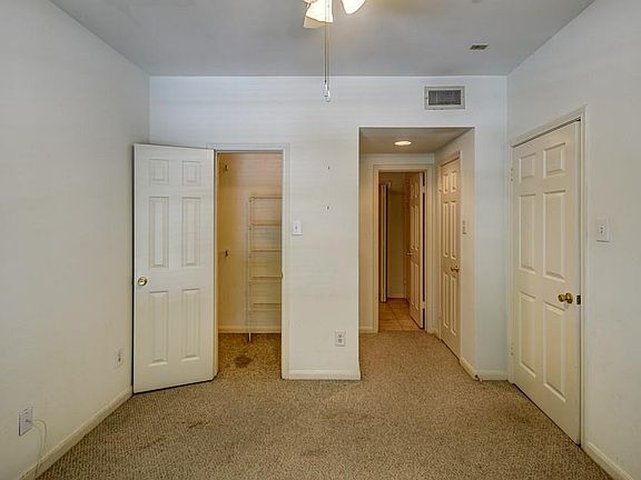 5th image of 3231 Allen Pkwy APT 6203