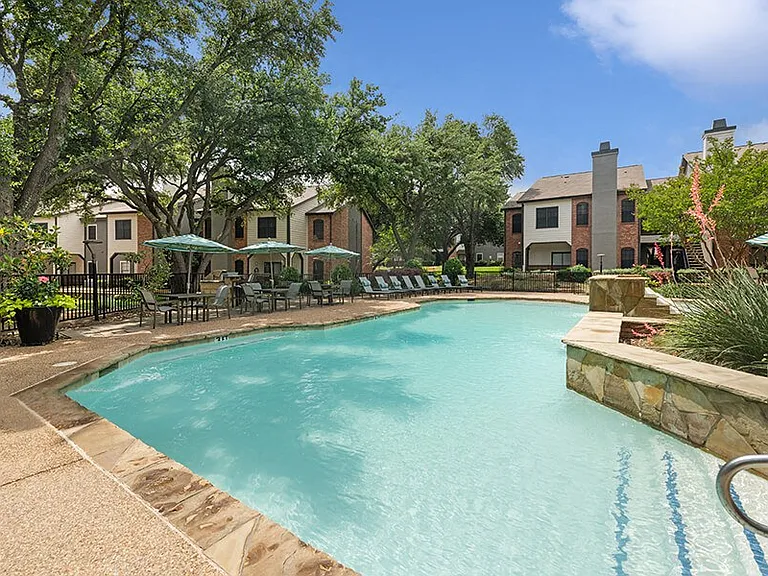 Dallas North Park — Photo 18
