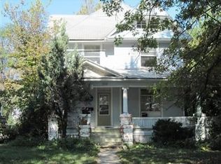 309 W Broadway Ave, Fairfield, IA 52556
