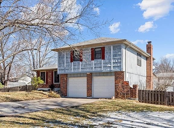 3rd image of 103 Ethel Ln
