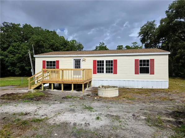 8925 SW 157th Ln, Dunnellon, FL 34432
