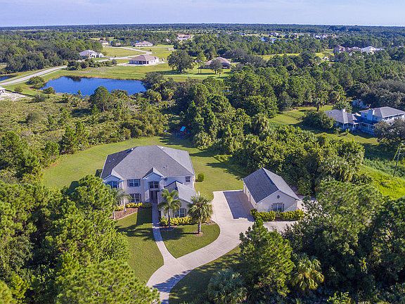5th image of 3202 Tuscawillow Dr