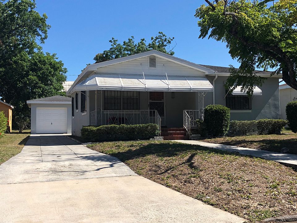 Elevated lot - no flood risk
