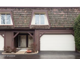 1519 Winnetka Rd, Glenview, IL 60025