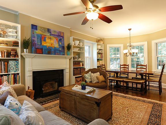 2nd image of 70 Sunset Dr