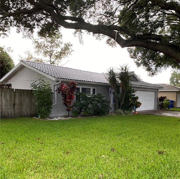 1st image of 1290 Dinner Bell Ln E