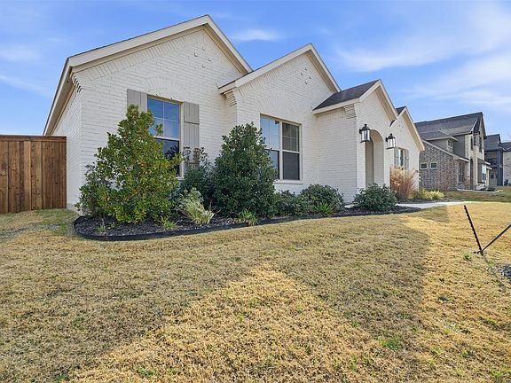 3rd image of 11720 Flathead Ct