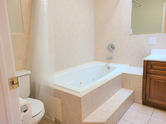 Rented by Virtual Real Estate | media 16