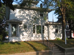 807 N Jefferson Ave, Mason City, IA 50401