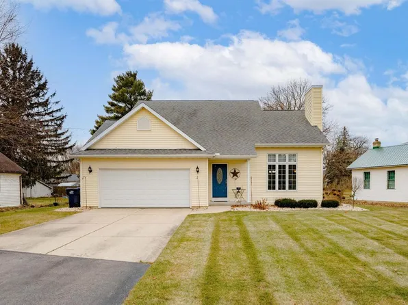 583 Edgerton Road, Edgerton, WI 53534