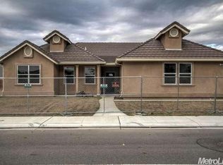 185 E Milgeo Ave, Ripon, CA 95366