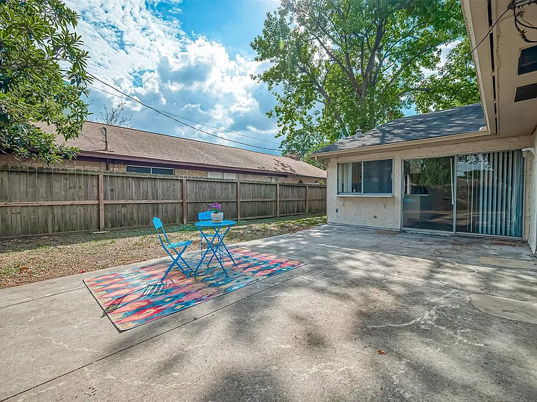 10607 Silkwood Dr — Photo 38