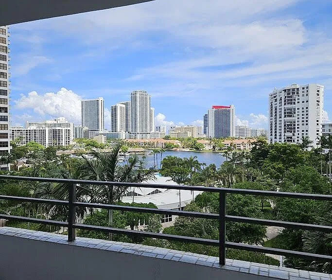 600 Three Islands Blvd #620 — Photo 17