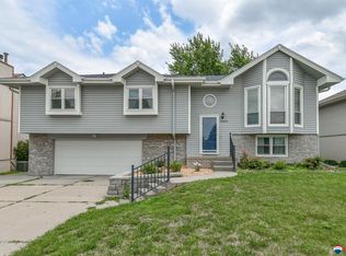 14103 S 35th St, Bellevue, NE 68123