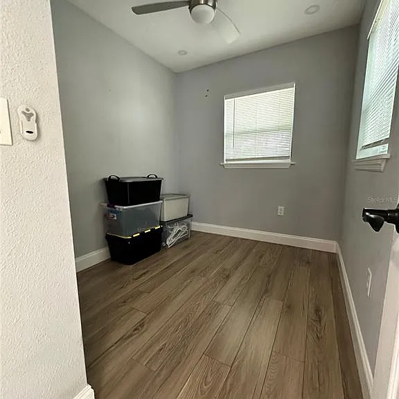 4521 Edgewater Dr #2 — Photo 3