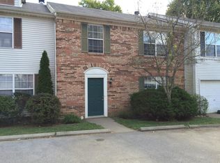 1172 Ashford Ln, Lexington, KY 40515