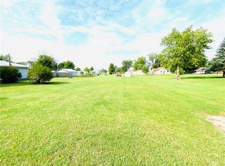 524 E Wyman Ave, Hoopeston, IL 60942
