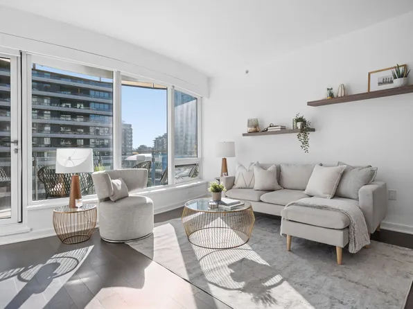 1661 Ontario St #606, Vancouver, BC V5Y 0C3