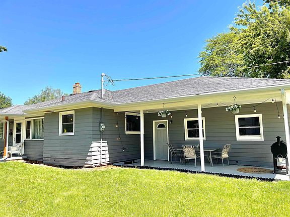 5th image of 1005 E Memorial Dr