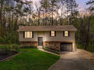 3083 Fireside Dr, Snellville, GA 30078
