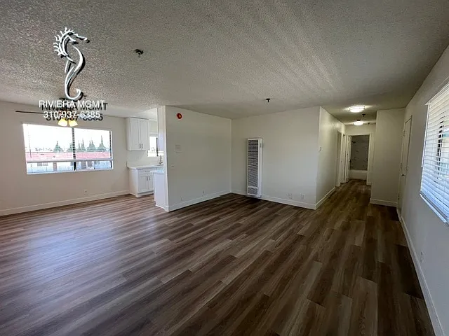 12935 Roselle Ave #11 — Photo 6