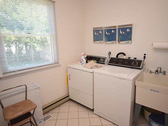 Laundry/Utility Room