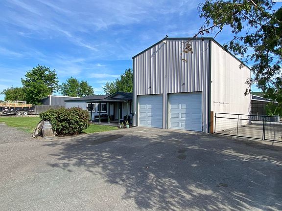 2nd image of 22203 E Sandstone Dr