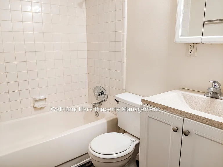 1565 Coombs Dr #1 — Photo 16