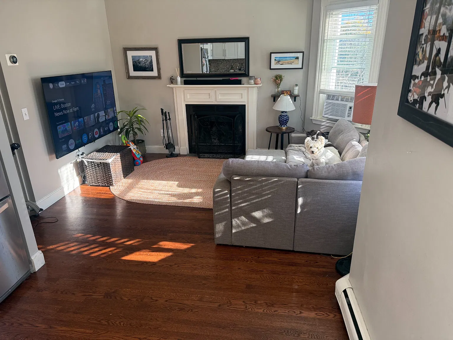 2 bed, 656 sqft, $3,490 — Photo 3
