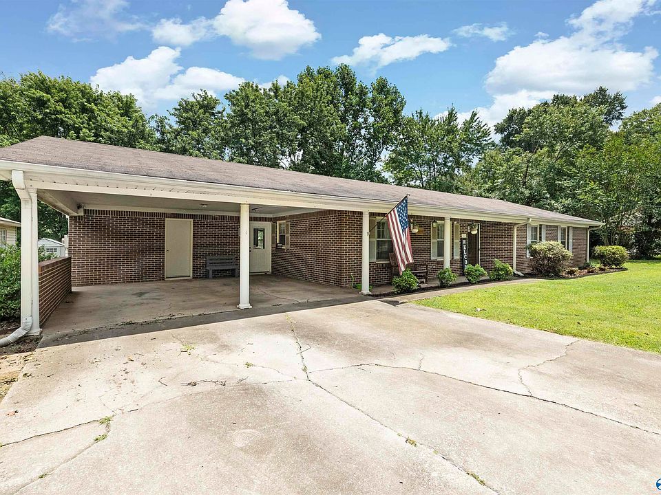 1st image of 240 Dee Ann Rd
