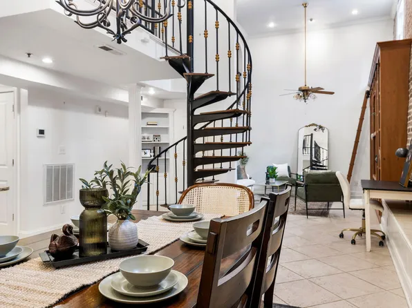 377 King St #101, Charleston, SC 29401