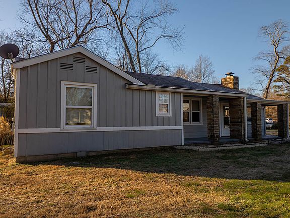 5th image of 703 Sunset Drive