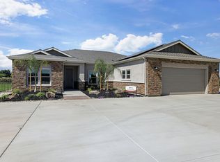 9403 E Jahant Rd, Acampo, CA 95220