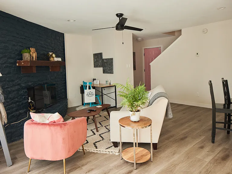 7905 Parliament Pl — Photo 18