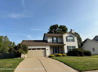 3990 Camperdown Dr, Lansing, MI 48911