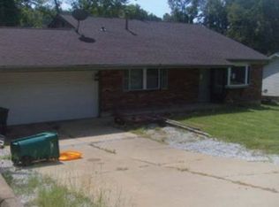 1015A Sunridge Trl S, Pevely, MO 63070