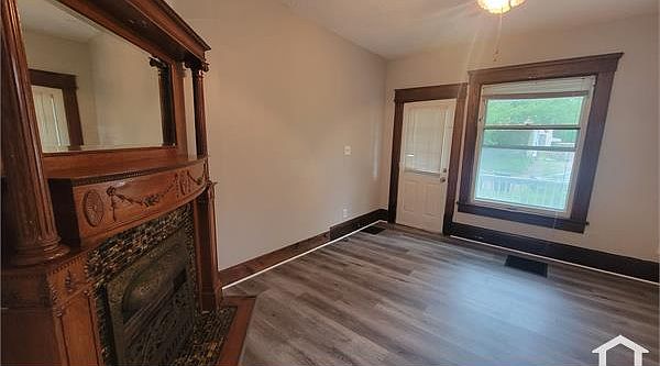 2nd image of 84 Bittman St #Dn