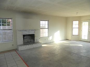 3rd image of 6317 Greyhawk Ave