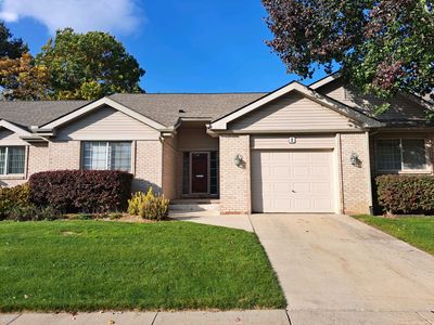 22230 Quail Run Cir UNIT 2, South Lyon, MI, 48178