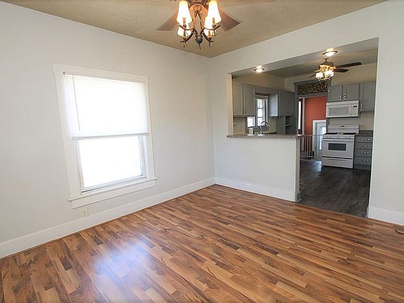 4th image of 903 S 21st St