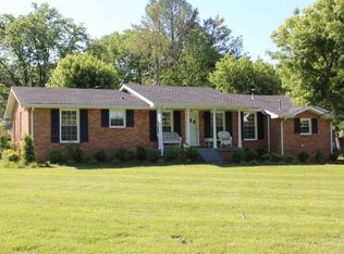 141 Circle Dr, Hartsville, TN 37074