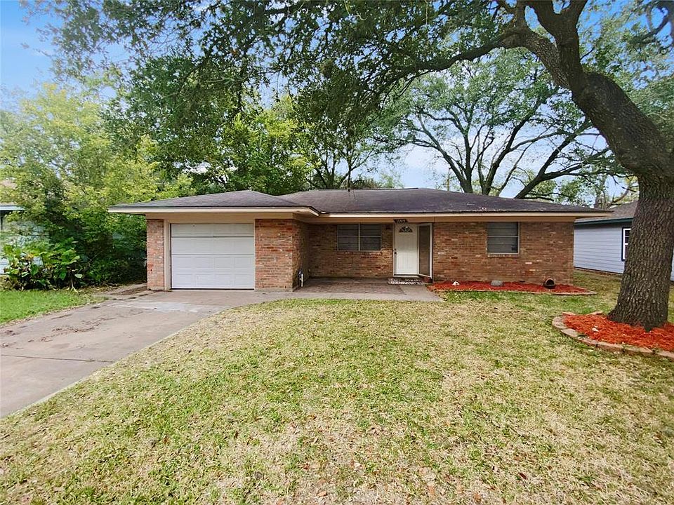 1st image of 2209 Linwood Ln