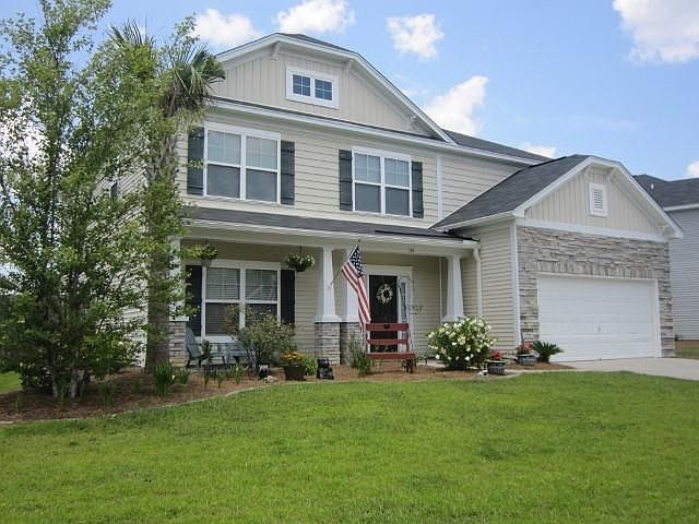 135 Charlesfort Way Front View 1 (640x48