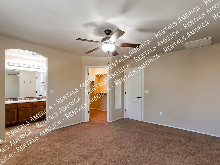 3830 E 3rd St #1101 — Photo 10